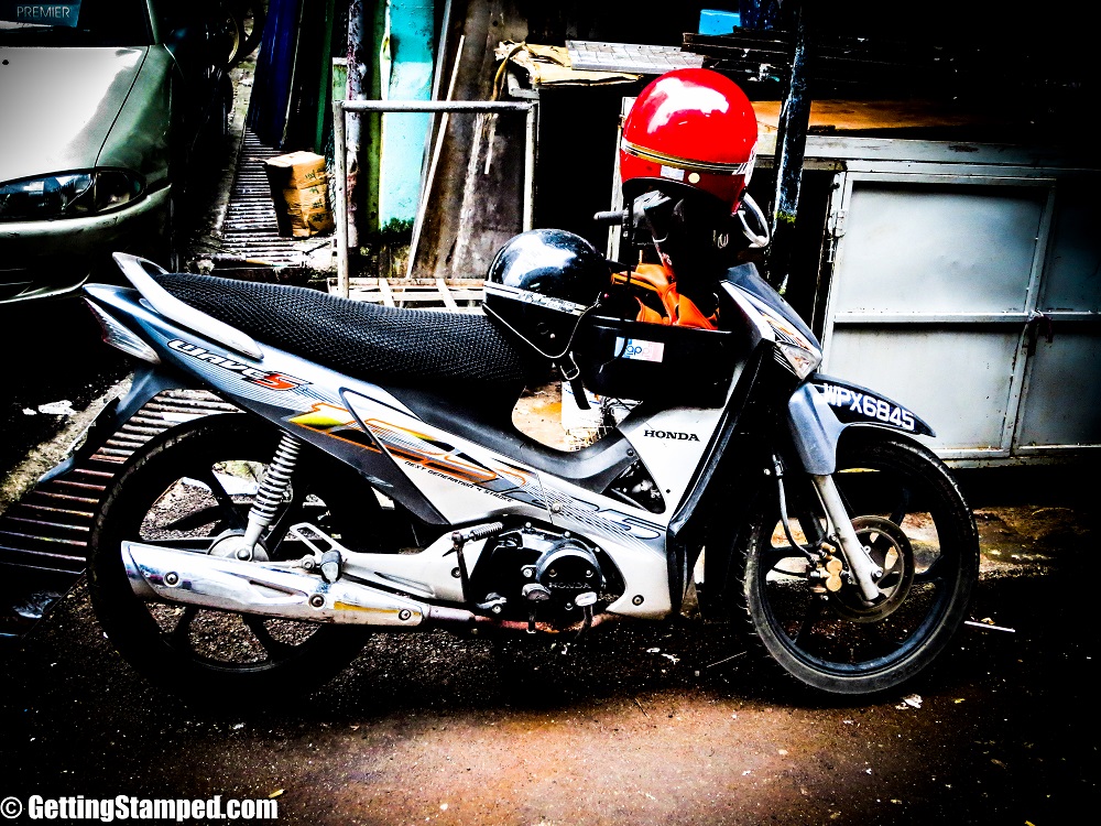 Red Helmet - moto thief Kuala lumpur-2