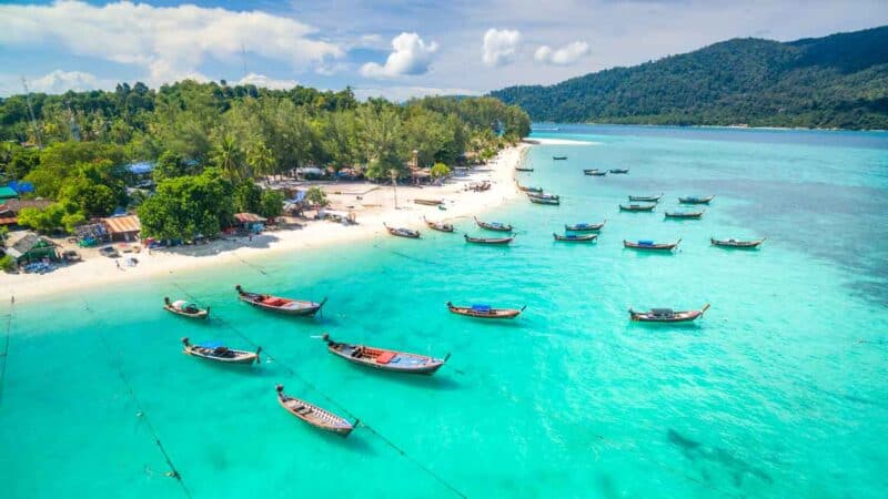 Sunrise Beach of Koh Lipe - Best beach in Koh Lipe