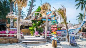 Ultimate Koh Lipe Thailand Travel Guide - Happy Vibe Beach Bar