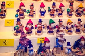 nuremberg christmas market prune people