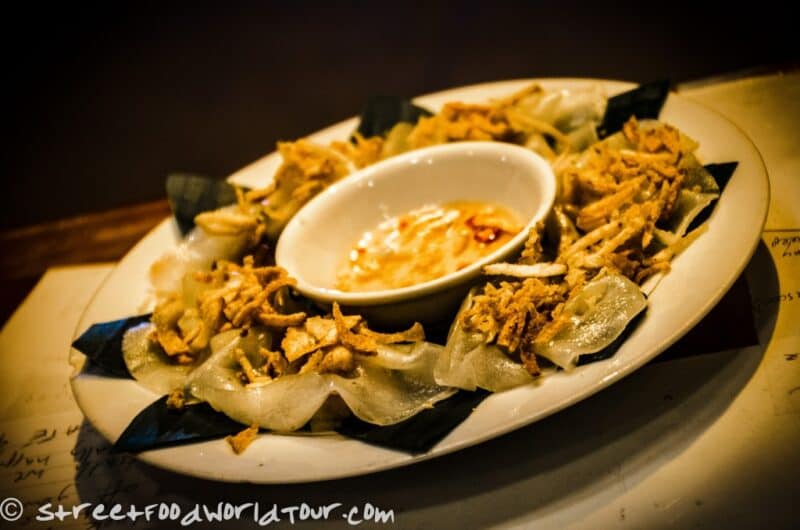 Street-Food-World-Tour-Vietnam-White-Rose-1024x678