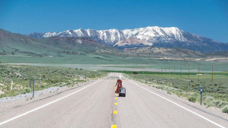 Nevada - HWY 50 - Loneliest Road in America - Photographic gems - Long streches of Road