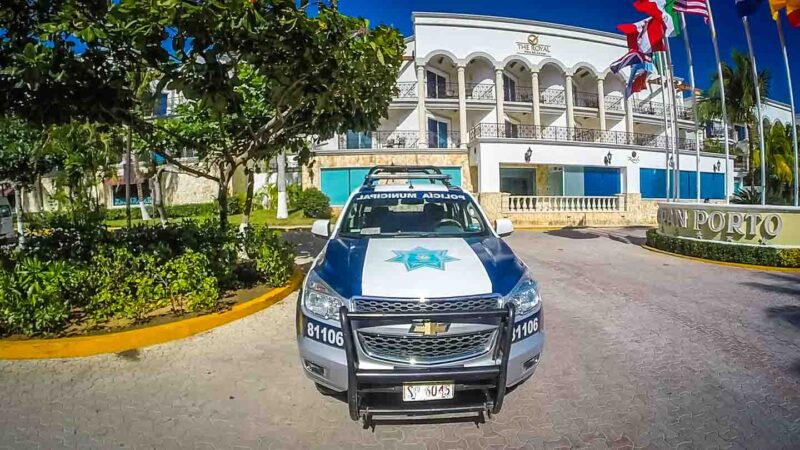Playa del Carmen travel guide - Safety and Police