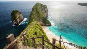 Kelingking Beach T-Rex Steps Nusa Penida Bali Indonesia