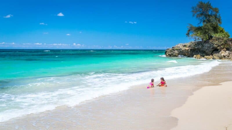 White sandy beach in Playa Jibacoa