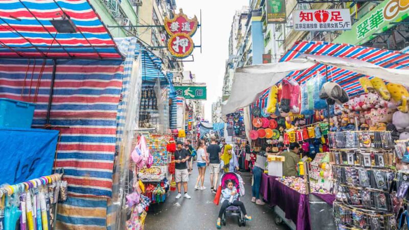 The ladies market in the heart of Kowloon is at highlight of any trip to Kowloon