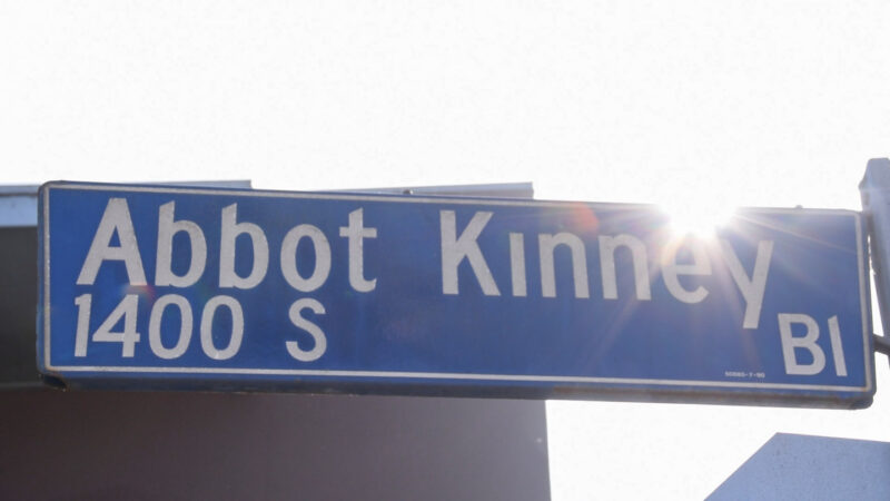 2-days-in-la-on-a-budget-abbot-kineey-street-sign