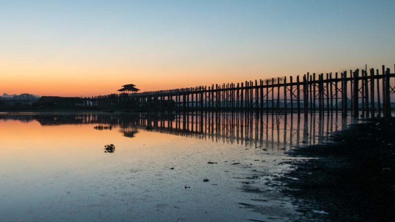 Ubien bridge at sunrise - how to get from Mandalay to Inle Lake Myanmar