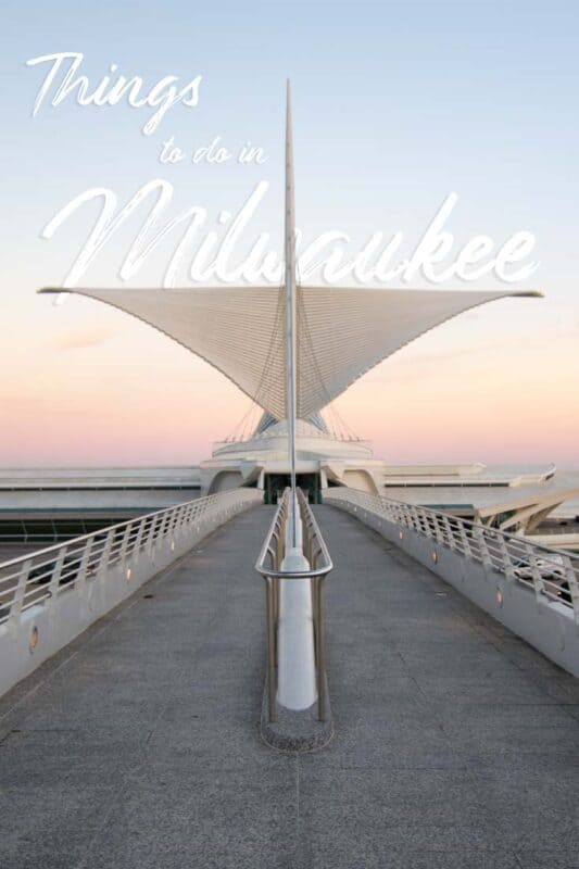 pinterest pin for things to do in Milwaukee - MAM Milwaukee art museum at sunset