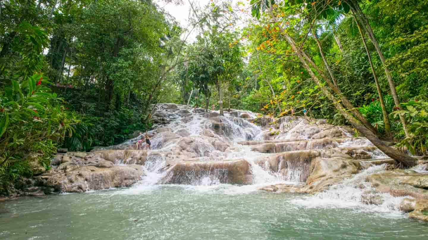 Your Guide To Visiting Dunn's River Falls In Ocho Rios Jamaica