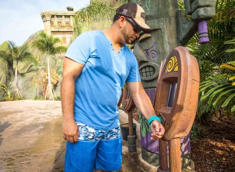 TapuTapu Wearable at Volcano Bay Universal Orlando