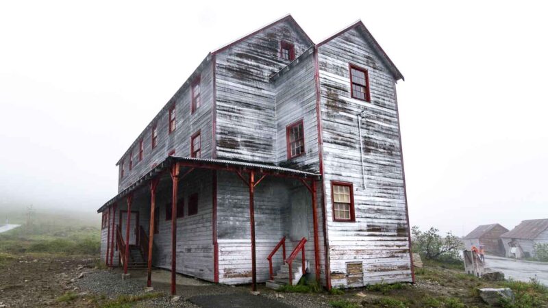 Old Independence Mine State Park old white building in Hatcher Pass Alaska