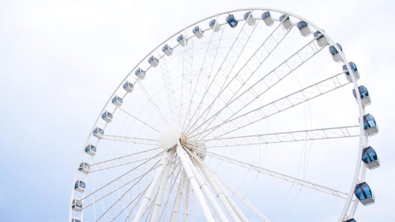 Things to do in Myrtle Beach on a getaway - ride the Skywheel