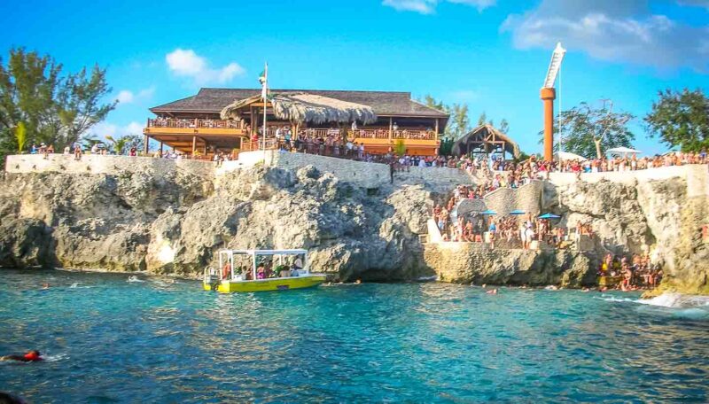 Cliff jumping at Rick's Cafe in Negril Jamaica - Top honeymoon activities