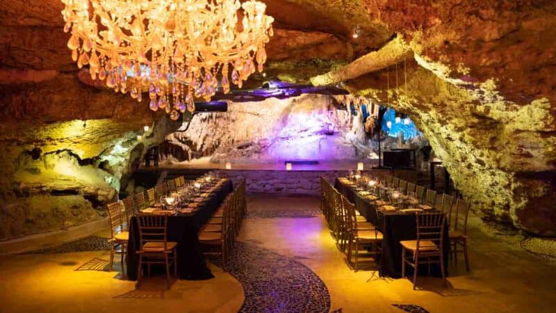 dining table in Alux restaurant in Playa del Carmen - Cenotes near Playa del Carmen