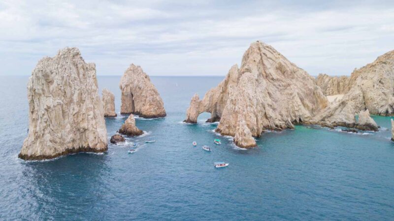 Stone arch of Cabo San Lucas - Cruise the sea of Cortez