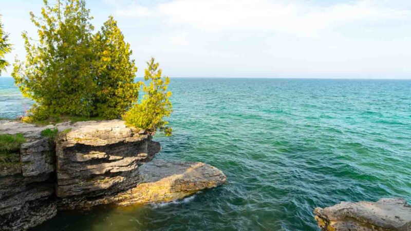 Rock formations of Cave Point County Park - 3 days in Door County