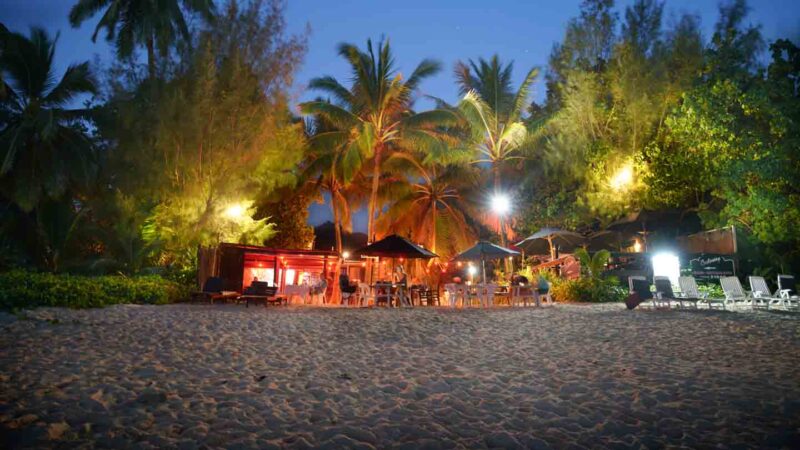 Wilson's Bar just after sunset - best spot in Rarotonga for sunset - Things to do in the cook islands