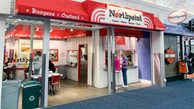 view of the front of Northpoint Custard in the General Mitchell Airport - Best burgers and frozen custard in the Milwaukee airport - Local favorite