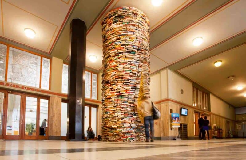 tunnel of books in the Municipal Library in Prague