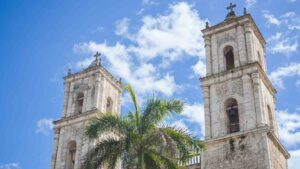 Exterior of Catedral de San Gerbasio Cathedral - Things to do in Valladolid Mexico