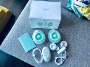 Elvie Stride breast pump whats in the box