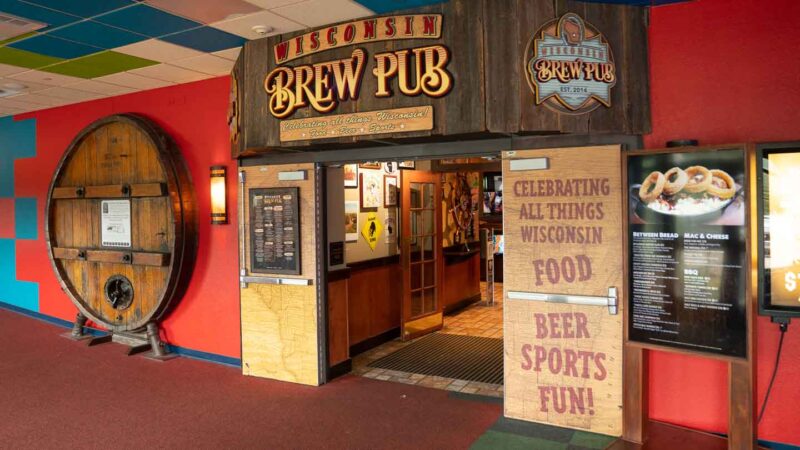 Entrance and signage for Wisconsin Brew Pub located inside the Kalahari Resort in Wisconsin Dells