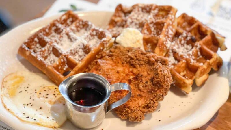 chicken & waffles Tupelo Honey Milwaukee breakfast restaurant