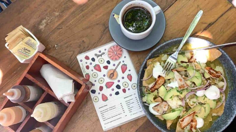 Table of food at La Playita Restaurant in Bacalar