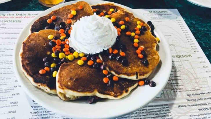 12 Best Breakfast in Wisconsin Dells – Must Try