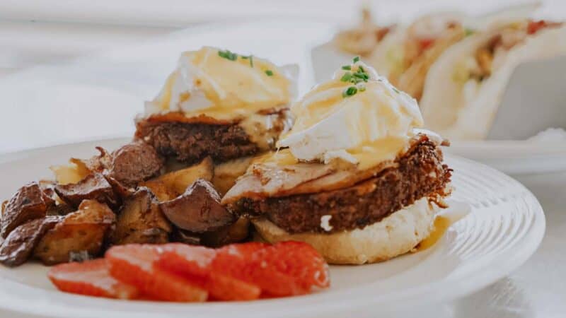 breakfast plate at The Hanger restaurant in St. Petersburg Florida 