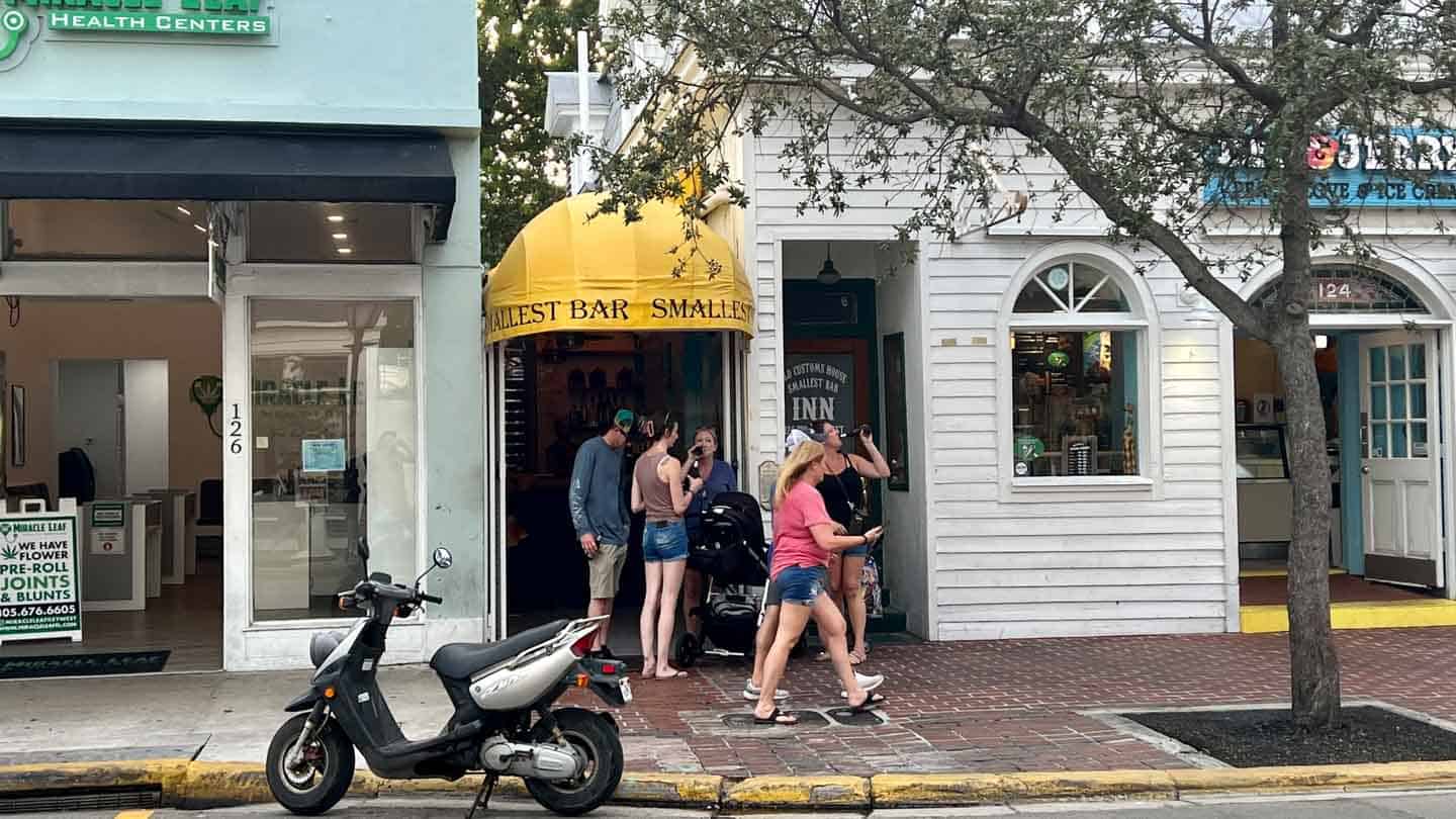 Top 20 Best Bars in Key West Nightlife Guide