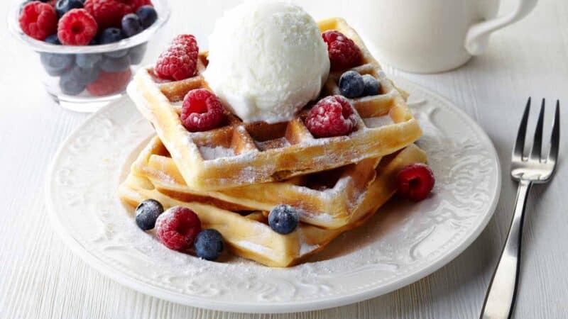 Waffles with fresh berries