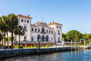 exterior view of the Vizcaya Museum Gardens in Miami - Top Historical sights