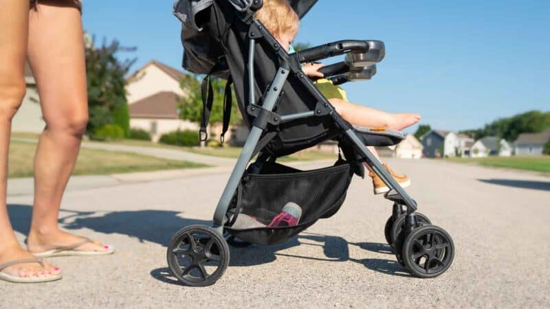 wheels on Zoe Twin Luxe stroller