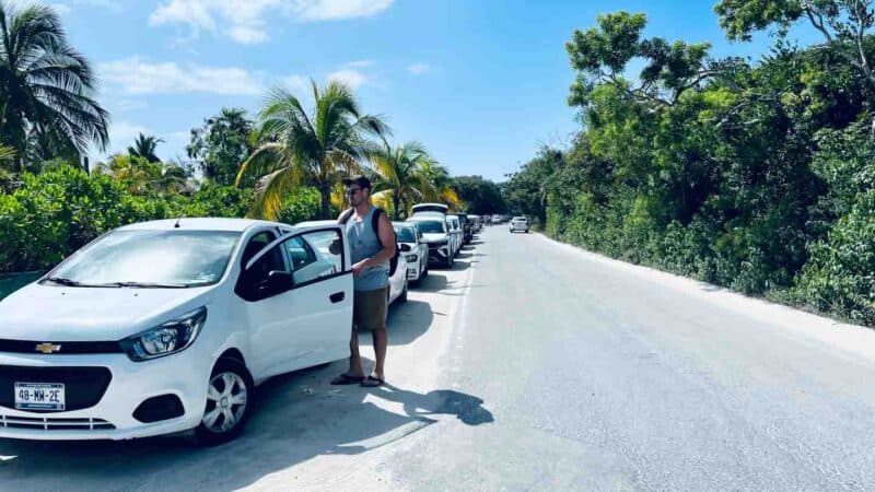 Tulum Beach Parking - Cars parks on the road