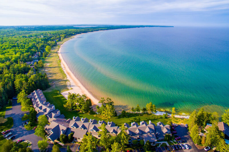 Aerial view of Glidden Lodge Beach Resort in Door County