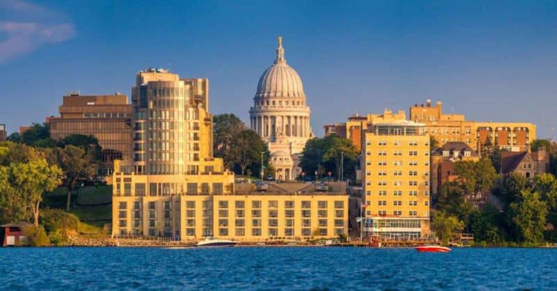 Edgewater Hotel in Madison right on the lake in Wisconsin 