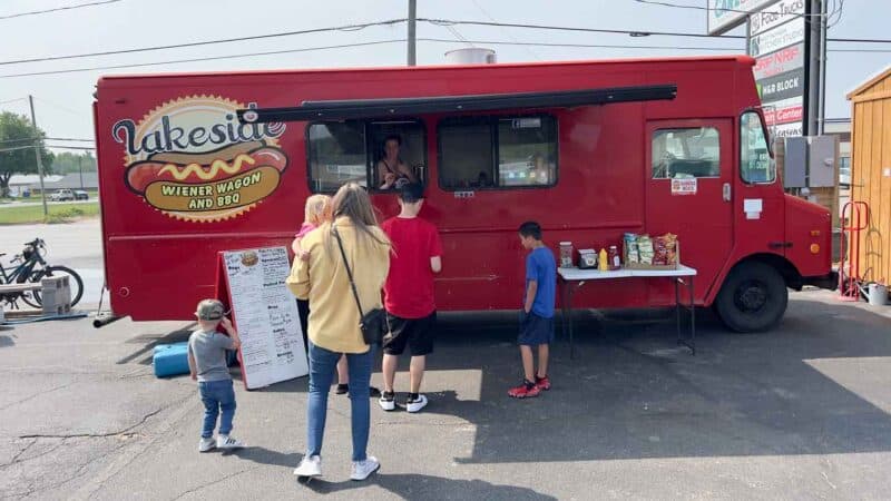 Lakeside Wiener Wagon 10 Spot Ludington Food Trucks