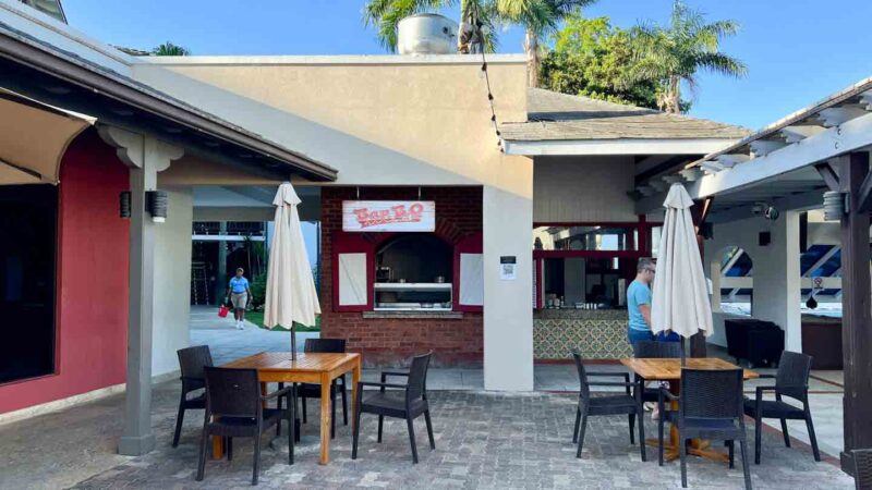 Bar.B.Park quick service restaurant with American food at Beaches Negril