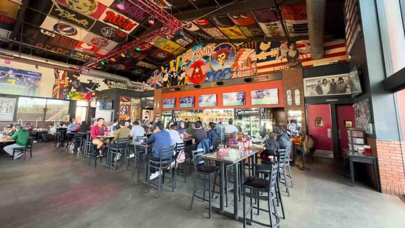 Rock n Brews restaurant in Buena Park